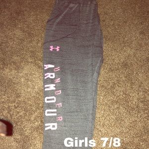 Girls UA capris